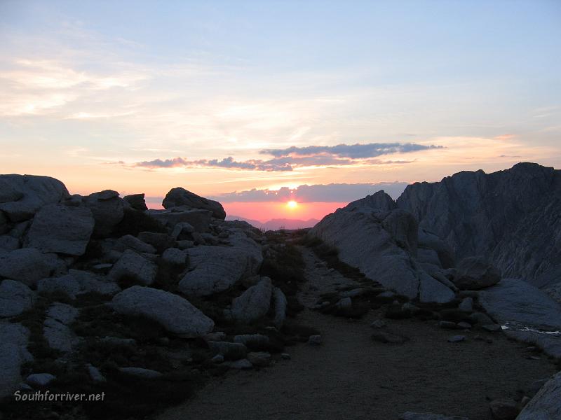 IMG_1542.JPG - Sunrise on first nights camp above Trailside Meadow