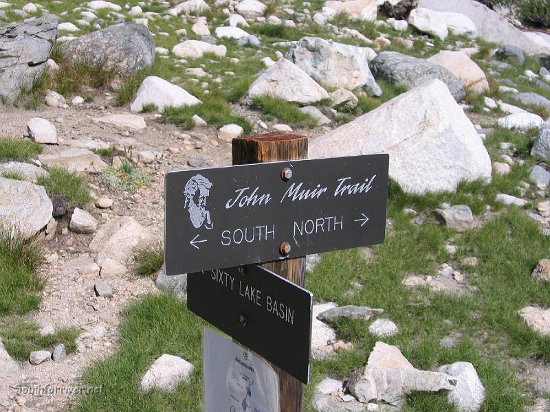 IMG_1643.JPG - John Muir Trail junction sign at Rae Lakes