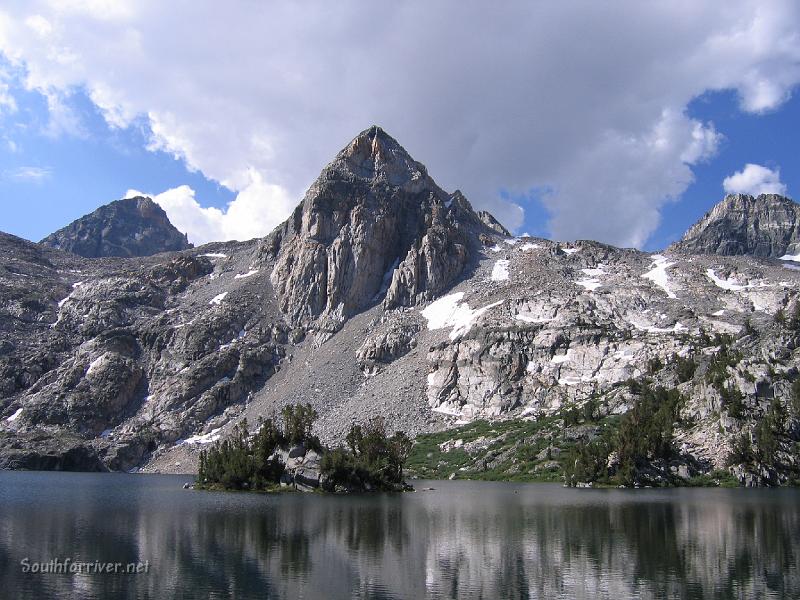 IMG_1647.JPG - Upper Rae Lake with the Painted Lady