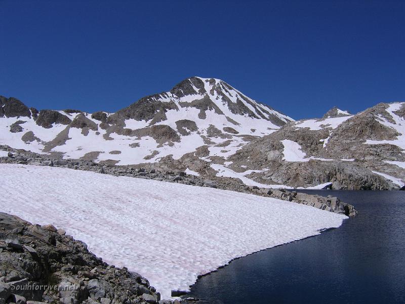 IMG_1740.JPG - The snowfields ahead towards Muir Pass