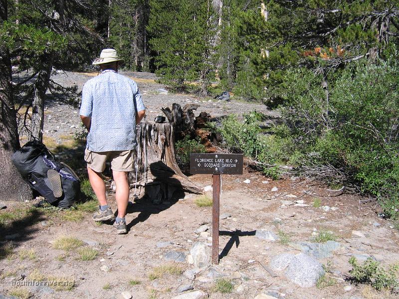 IMG_1773.JPG - Mike at the trail junction to Goodard Pass