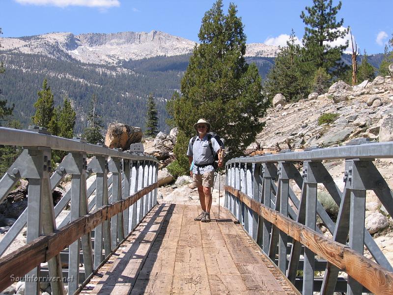 IMG_1778.JPG - The bridge at Piute Creek - End of the road for Kings Canyon